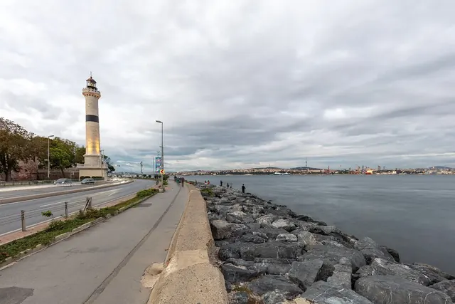 Ahırkapı Feneri